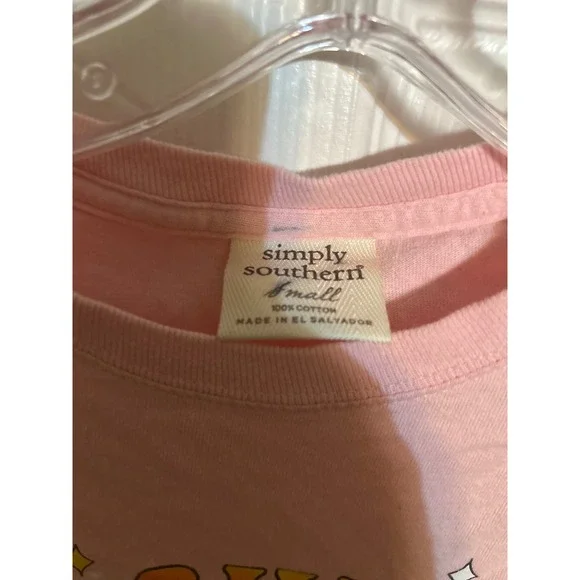 Simply Southern Having Fun Cures The Soul Pink Graphic T-Shirt Small Skeletons - Picture 2 of 3